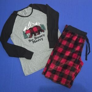 Womens Pajamas Set - Gray and Red